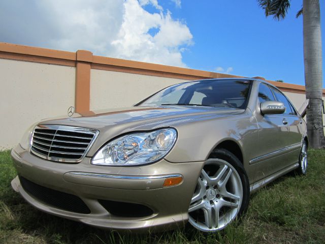 2006 Mercedes-Benz S-Class Sahara