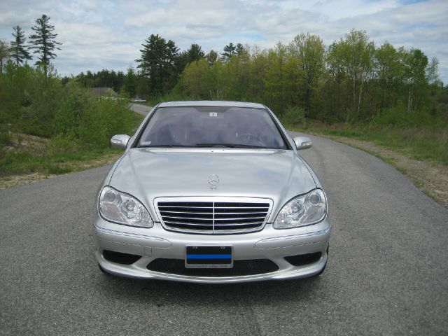 2006 Mercedes-Benz S-Class QUAD CAB Sport 1500 Down