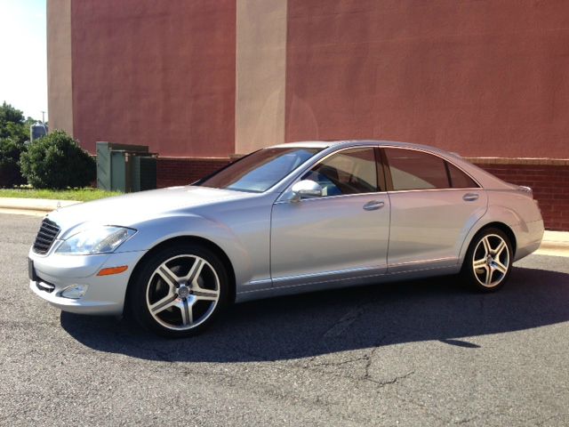 2007 Mercedes-Benz S-Class 4WD Supercab 145 Lariat