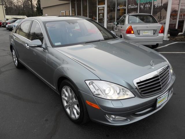 2007 Mercedes-Benz S-Class 2.5i AWD SUV