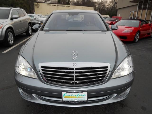 2007 Mercedes-Benz S-Class 2.5i AWD SUV