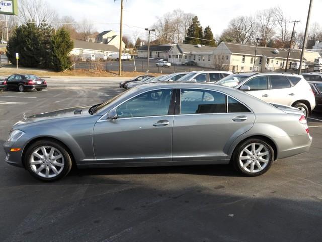 2007 Mercedes-Benz S-Class 2.5i AWD SUV