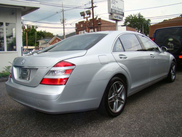 2007 Mercedes-Benz S-Class 4WD Supercab 145 Lariat