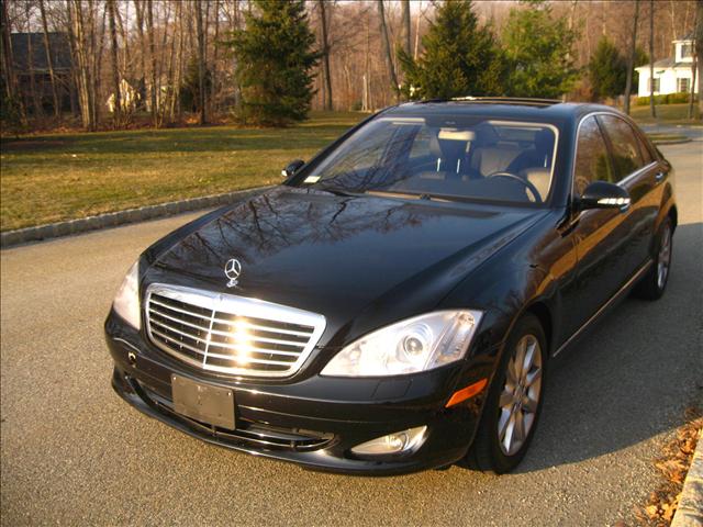 2007 Mercedes-Benz S-Class 4WD Supercab 145 Lariat