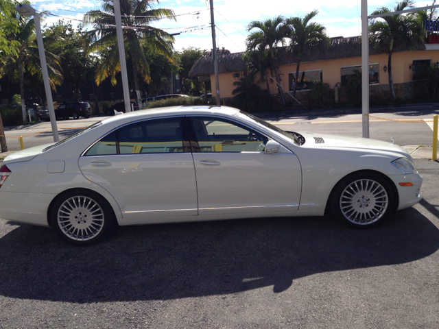 2007 Mercedes-Benz S-Class 4WD Supercab 145 Lariat