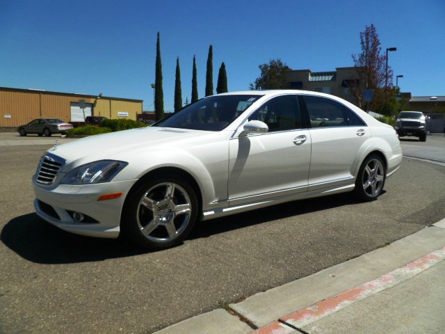 2007 Mercedes-Benz S-Class 4WD Supercab 145 Lariat