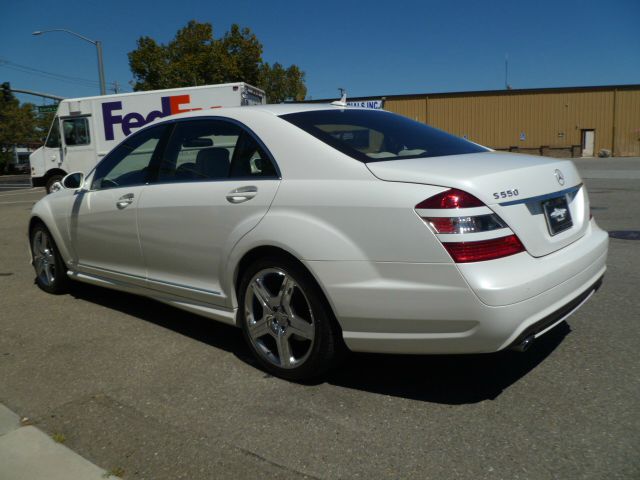 2007 Mercedes-Benz S-Class 4WD Supercab 145 Lariat