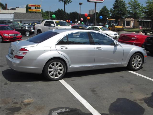 2007 Mercedes-Benz S-Class 4WD Supercab 145 Lariat