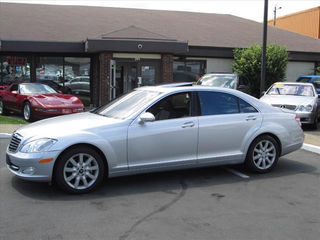 2007 Mercedes-Benz S-Class 4WD Supercab 145 Lariat