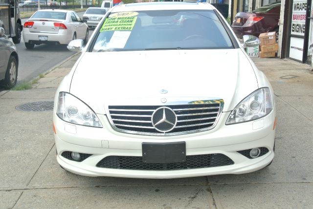 2007 Mercedes-Benz S-Class 4WD Supercab 145 Lariat