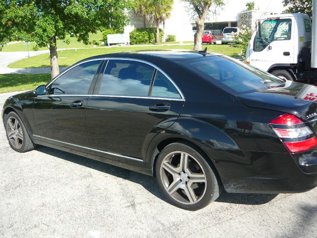 2007 Mercedes-Benz S-Class 4WD Supercab 145 Lariat