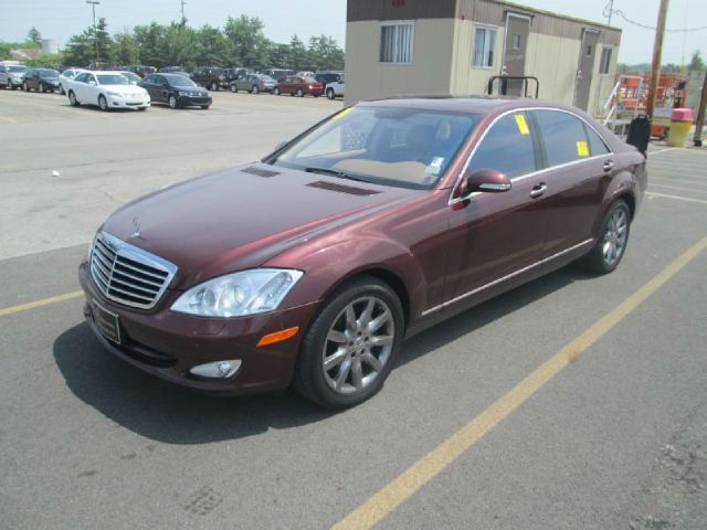 2007 Mercedes-Benz S-Class 4WD Supercab 145 Lariat