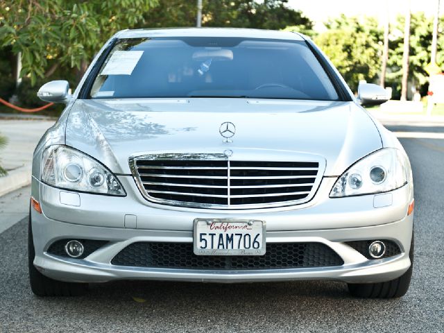 2007 Mercedes-Benz S-Class 4WD Supercab 145 Lariat