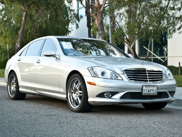 2007 Mercedes-Benz S-Class 4WD Supercab 145 Lariat