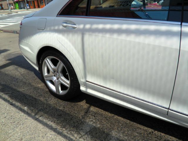 2008 Mercedes-Benz S-Class 4WD Supercab 145 Lariat