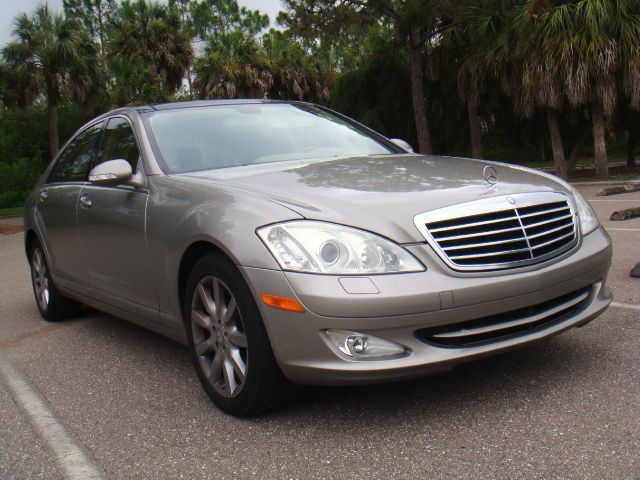 2008 Mercedes-Benz S-Class 4WD Supercab 145 Lariat