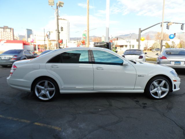 2009 Mercedes-Benz S-Class 18900+375