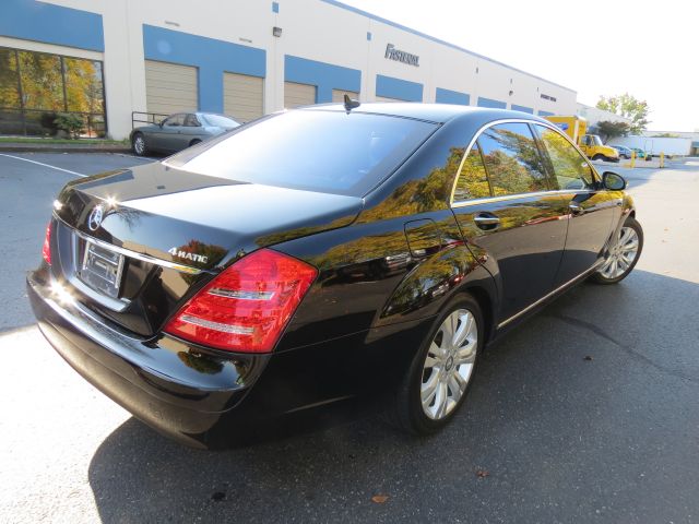 2009 Mercedes-Benz S-Class 18900+375