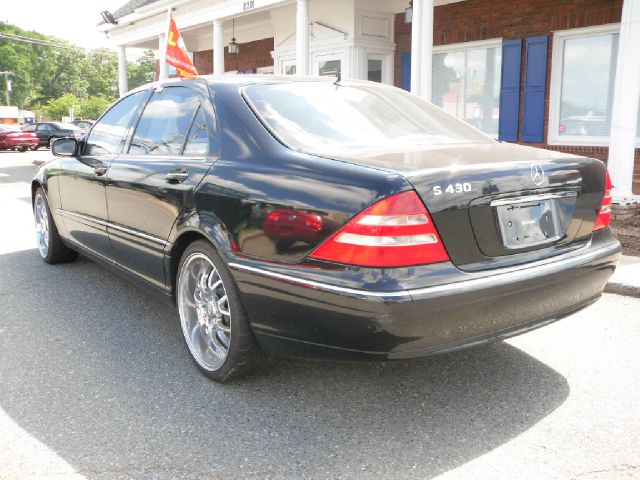 2000 Mercedes-Benz S430 Sahara