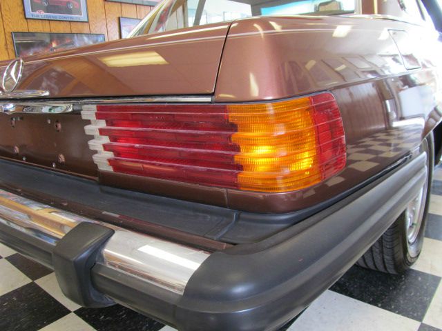 1976 Mercedes-Benz SL-Class Laramie - XLT