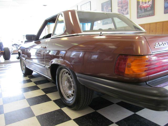 1976 Mercedes-Benz SL-Class Laramie - XLT