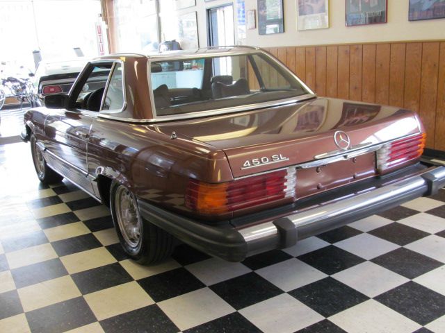 1976 Mercedes-Benz SL-Class Laramie - XLT