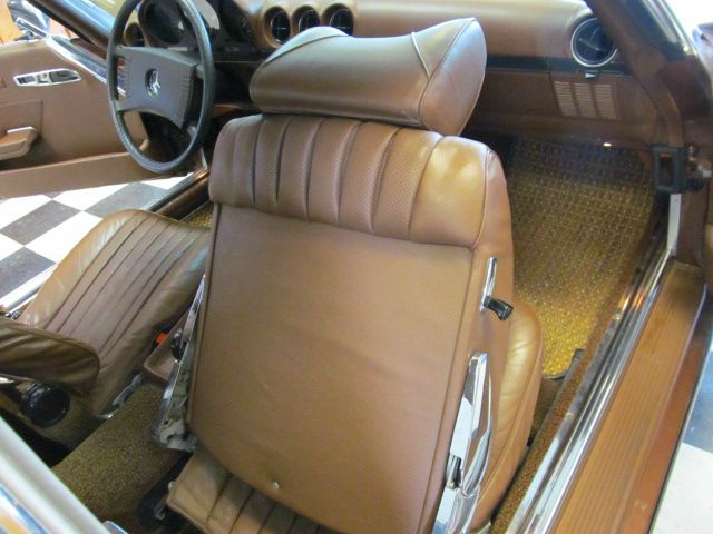 1976 Mercedes-Benz SL-Class Laramie - XLT