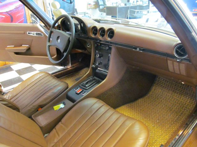 1976 Mercedes-Benz SL-Class Laramie - XLT