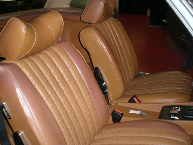 1976 Mercedes-Benz SL-Class Laramie - XLT