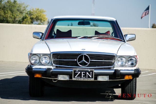 1979 Mercedes-Benz SL-Class 5dr LTD FWD