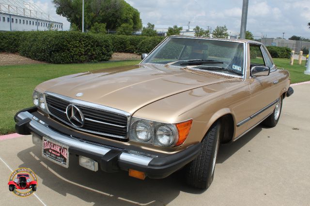 1980 Mercedes-Benz SL-Class Hatchback 4D