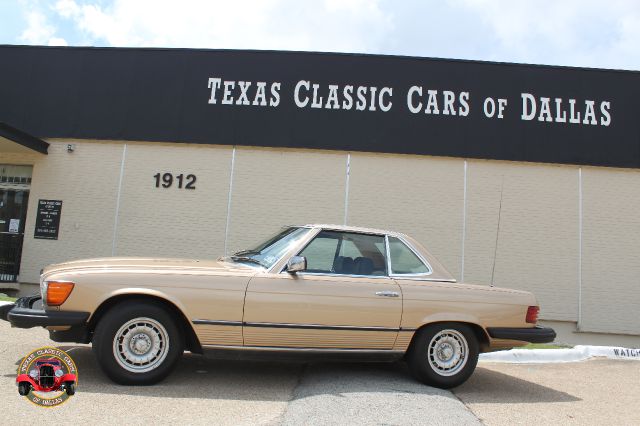 1980 Mercedes-Benz SL-Class Hatchback 4D