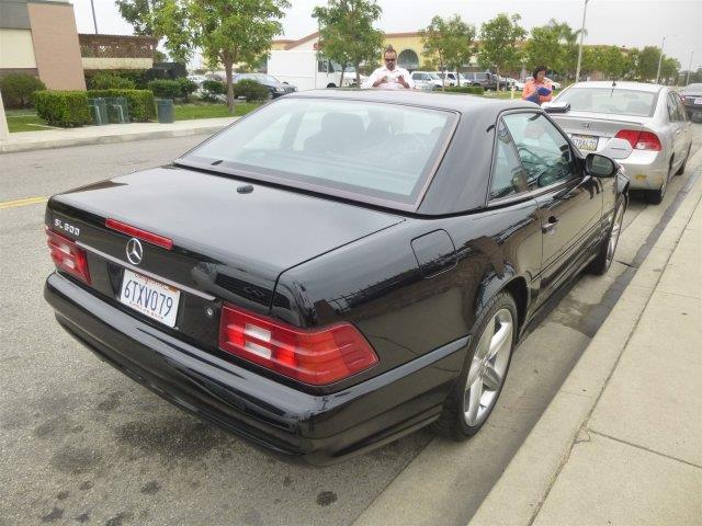 2001 Mercedes-Benz SL-Class 4dr Sdn Touring Signature RWD