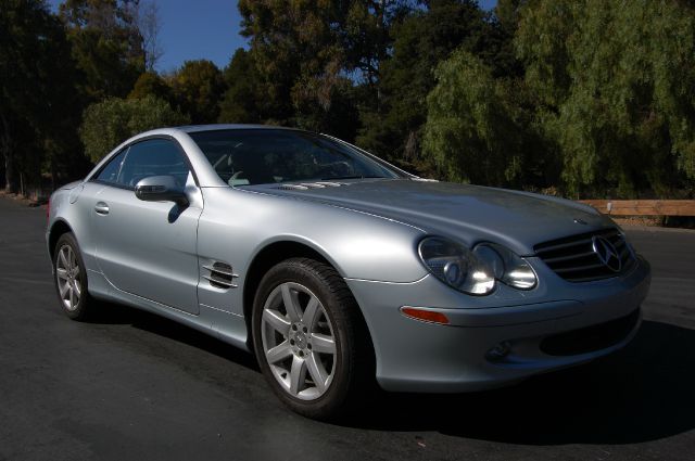 2003 Mercedes-Benz SL-Class Clean Carfax ONE Owner