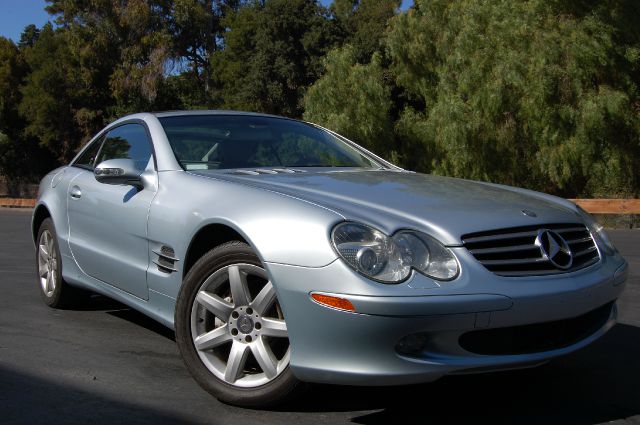 2003 Mercedes-Benz SL-Class Clean Carfax ONE Owner