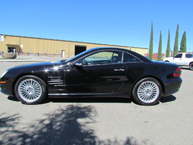 2003 Mercedes-Benz SL-Class 2WD XLT Styleside