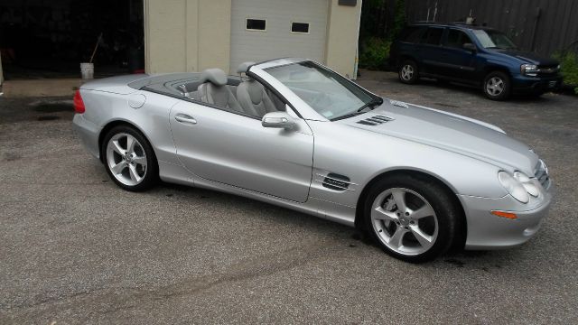 2004 Mercedes-Benz SL-Class XLS Sport Utility Pickup 4D