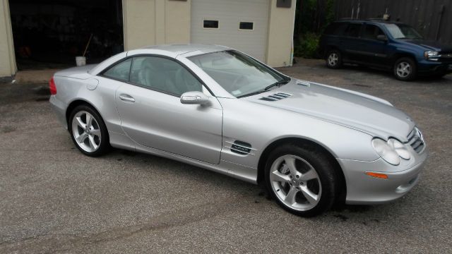 2004 Mercedes-Benz SL-Class XLS Sport Utility Pickup 4D