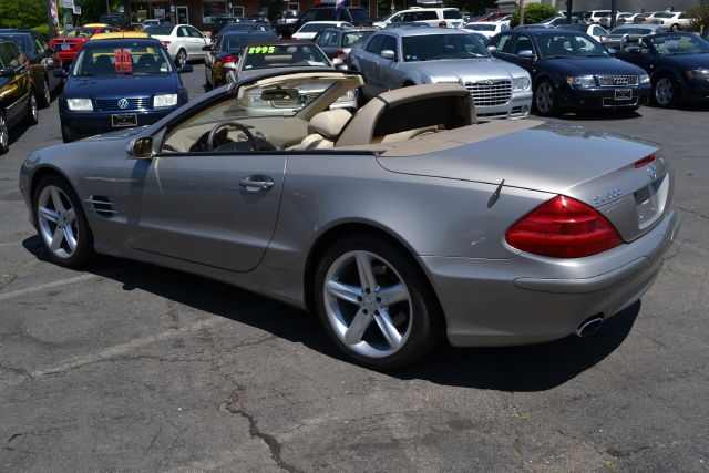 2004 Mercedes-Benz SL-Class Roadster Quattro