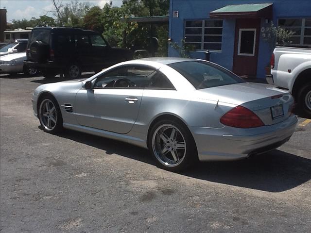 2004 Mercedes-Benz SL-Class XLS Sport Utility Pickup 4D