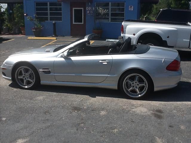 2004 Mercedes-Benz SL-Class XLS Sport Utility Pickup 4D