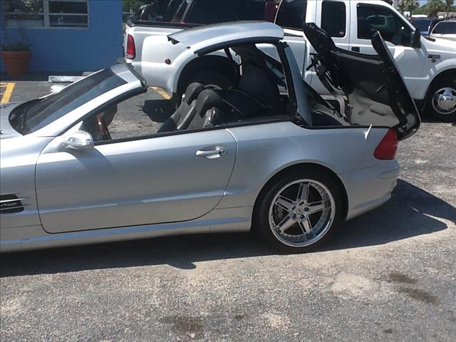 2004 Mercedes-Benz SL-Class XLS Sport Utility Pickup 4D