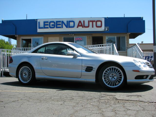 2004 Mercedes-Benz SL-Class 2WD XLT Styleside