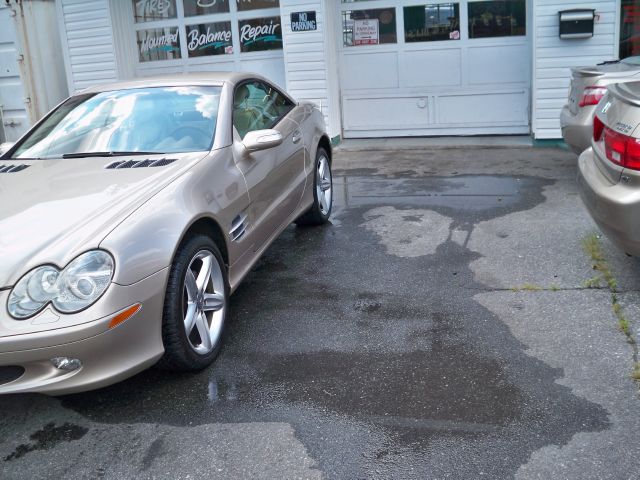 2004 Mercedes-Benz SL-Class Roadster Quattro