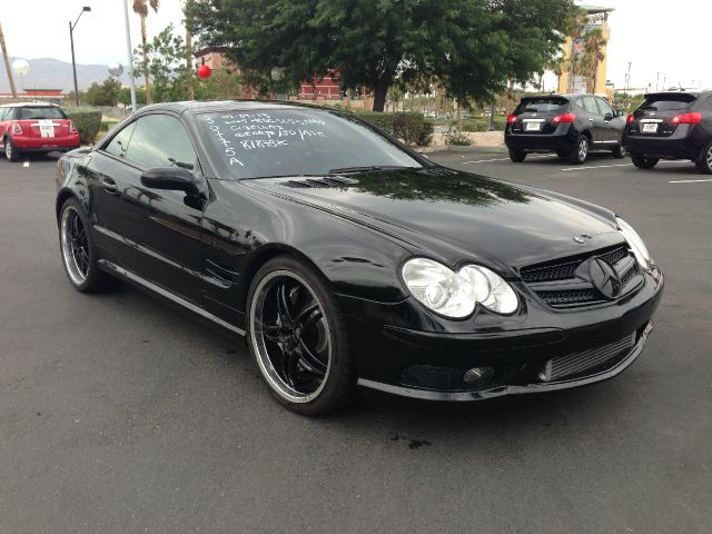 2005 Mercedes-Benz SL-Class 2WD XLT Styleside