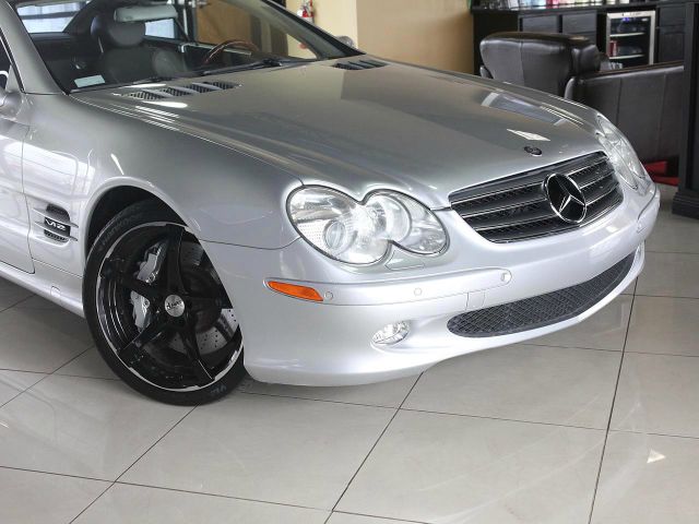 2005 Mercedes-Benz SL-Class XLS Sport Utility Pickup 4D