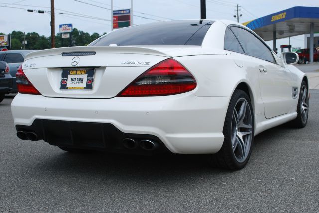 2009 Mercedes-Benz SL-Class Double Cab