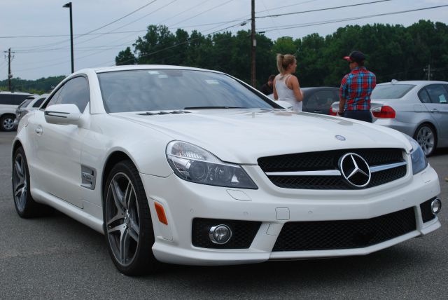 2009 Mercedes-Benz SL-Class Double Cab