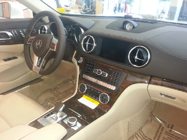 2013 Mercedes-Benz SL-Class Ml320 AWD 3.2L