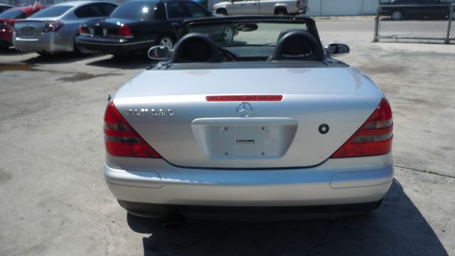 2000 Mercedes-Benz SLK-Class 2dr HB DSG Hatchback